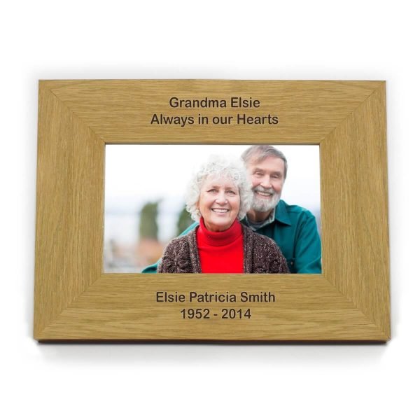 Personalised Long Message 6×4 Landscape Oak Finish Photo Frame