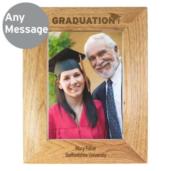 Personalised Graduation 7×5 Wooden Photo Frame