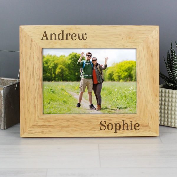 Personalised Couples 6×4 Oak Finish Photo Frame