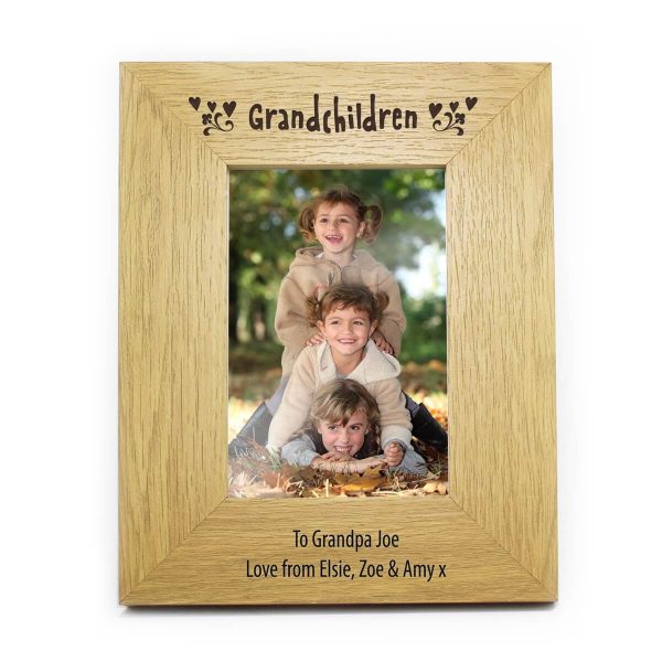 Personalised Oak Finish 6×4 Grandchildren Photo Frame