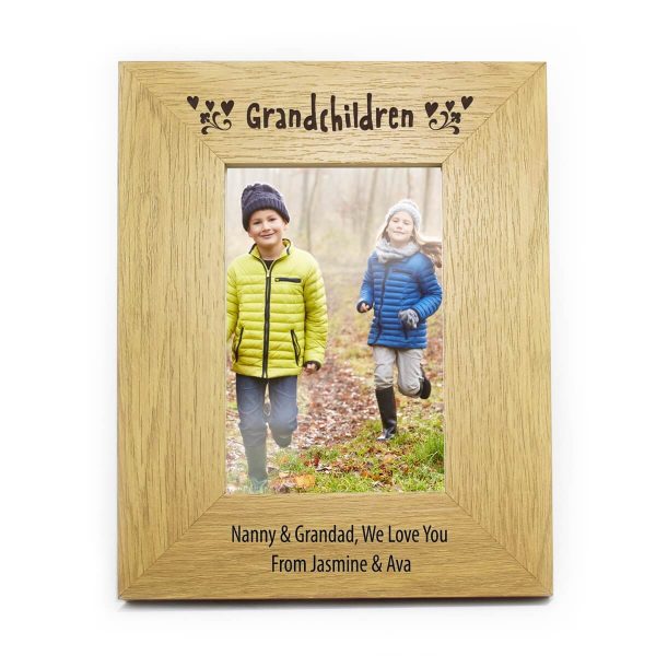 Personalised Oak Finish 6×4 Grandchildren Photo Frame