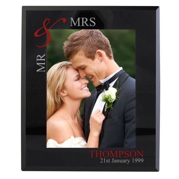 Personalised Ruby Couples 7×5 Black Glass Photo Frame