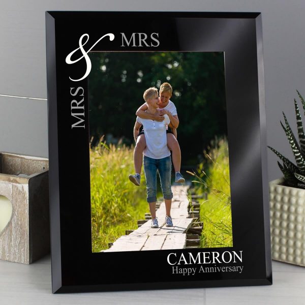 Personalised Silver Couples 7×5 Black Glass Photo Frame