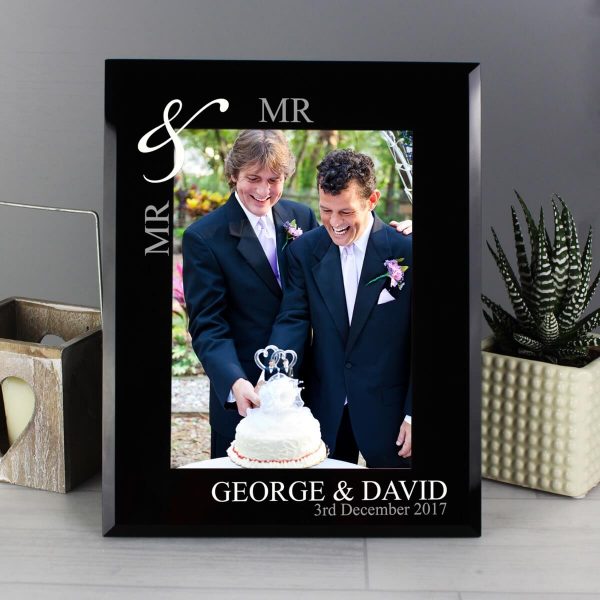 Personalised Silver Couples 7×5 Black Glass Photo Frame