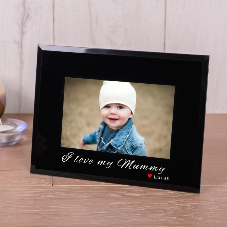 Personalised Black Glass Photo Frame (6×4) – I Heart my Mummy