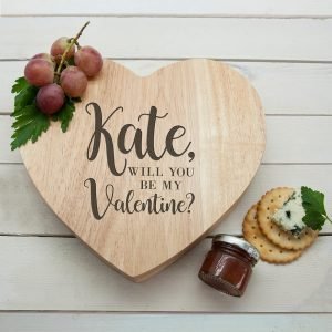 Personalised Cheese Board – Be my Valentine