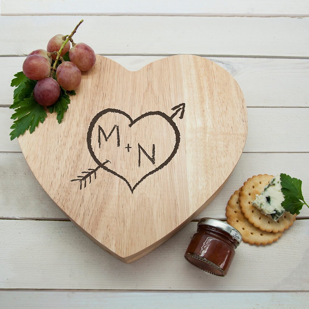 Personalised Cheese Board – Carved Heart