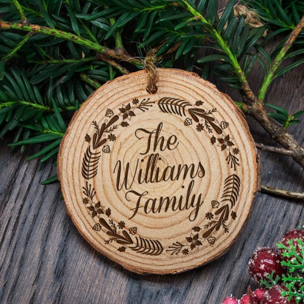 Personalised Engraved Wreath Family Christmas Tree Decoration