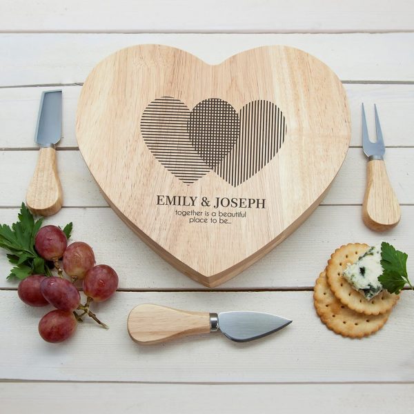 Personalised Cheese Board – Hearts