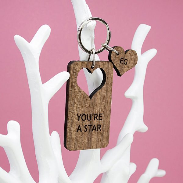 Personalised Wooden Key Ring – Heart Shaped (Walnut)