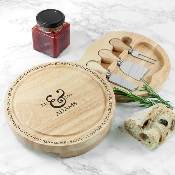 Personalised Cheese Board Set – Mr & Mrs