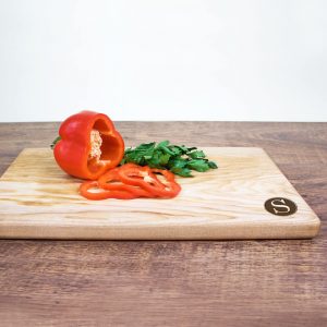 Personalised Traditional Welsh Ash Chopping Board – Initial (Circle)