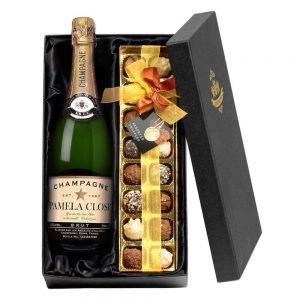 Personalised Champagne with Star Label & Chocolates Giftpack