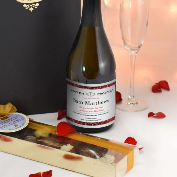 Personalised Valentines Classic Prosecco with Chocolates Giftpack
